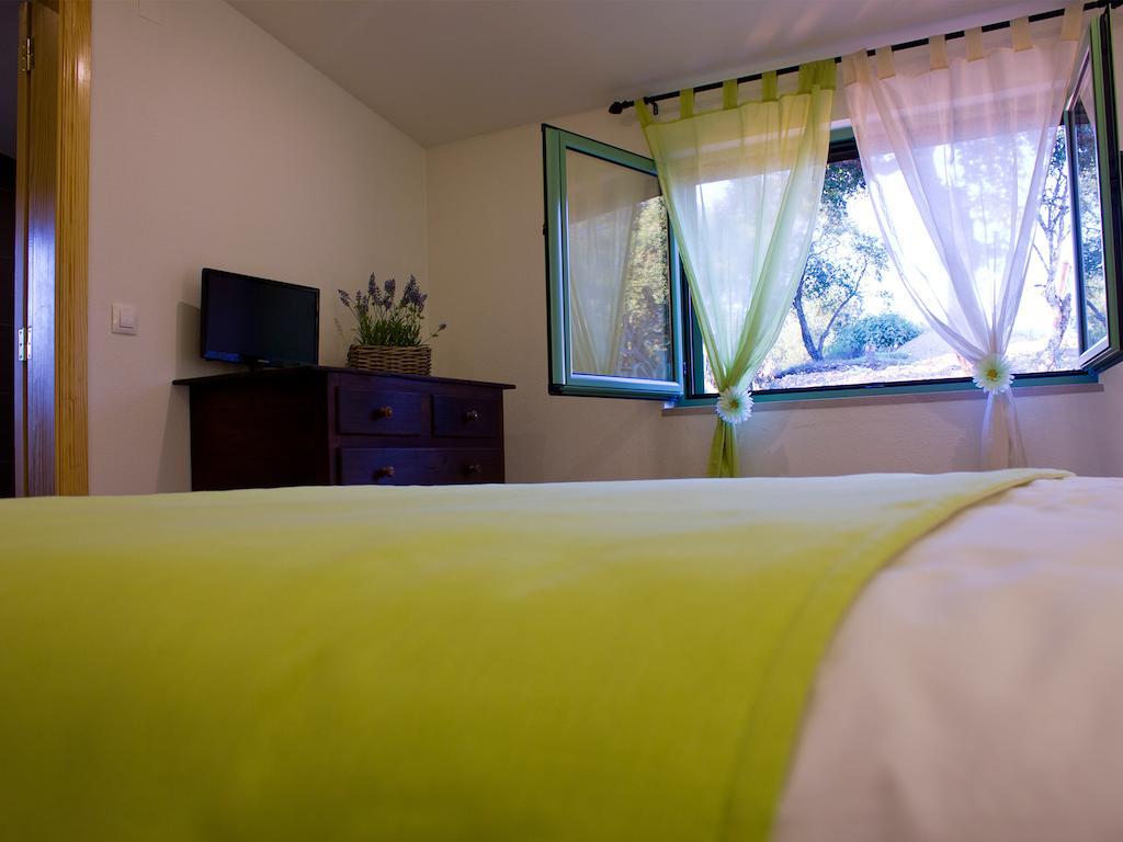 Hostal Vale De Ferreiros Abrantes Habitación foto